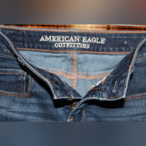 American Eagle Outfitters Medium Wash Skinny Jeans - Picture 13 of 16